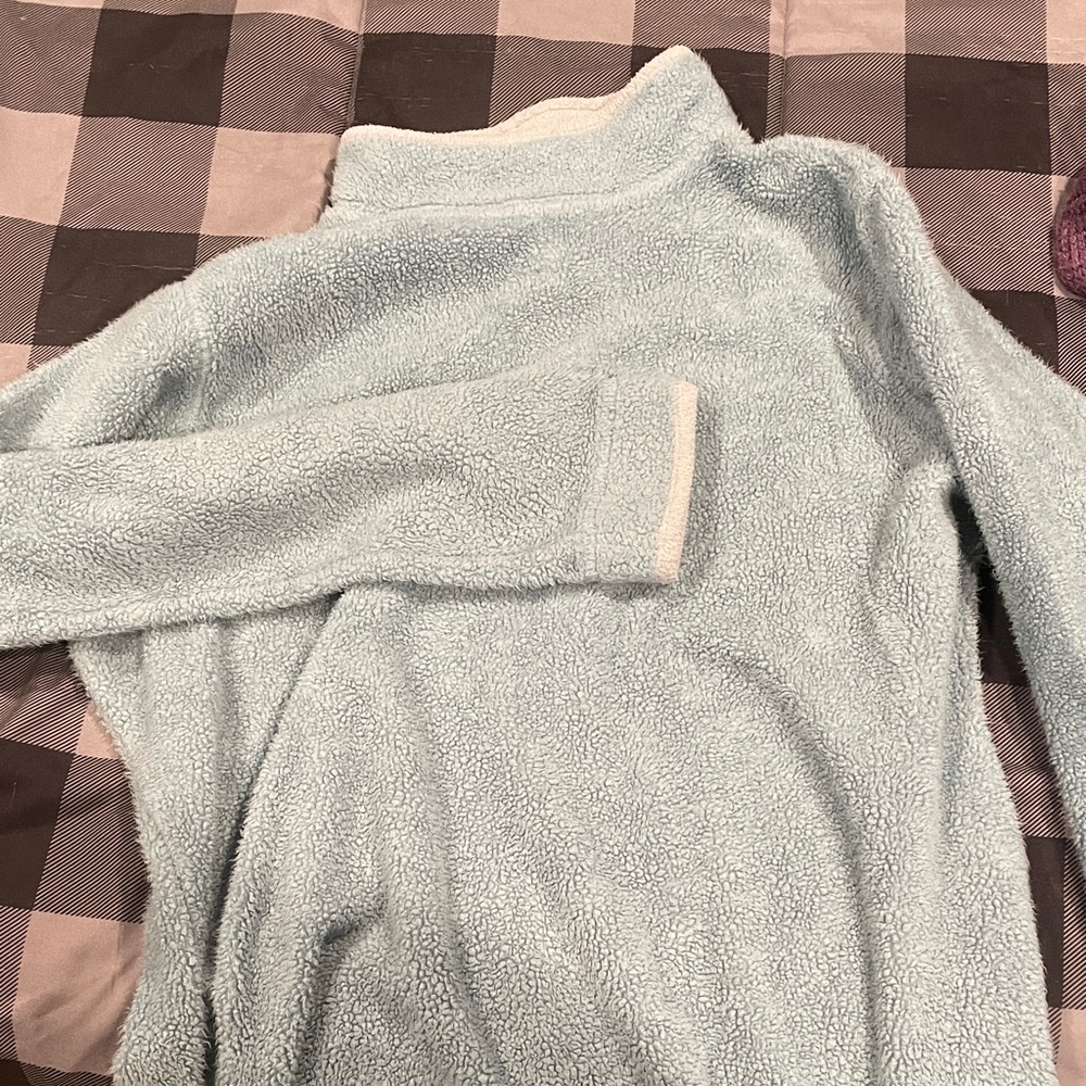 L.L. Bean Women's Light blue Pullover